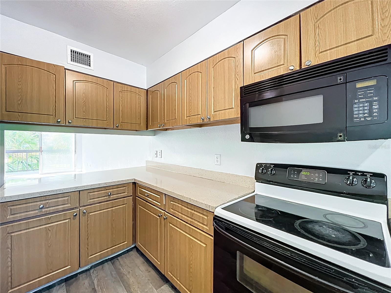 4117 S SEMORAN BLVD #14, ORLANDO, FL, 32822