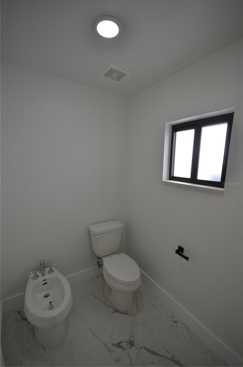 1242 HATHOR ST E, LEHIGH ACRES, FL, 33974