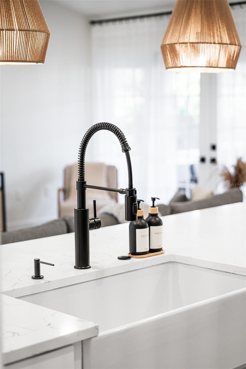 1930 FAUN RD, VENICE, FL, 34293