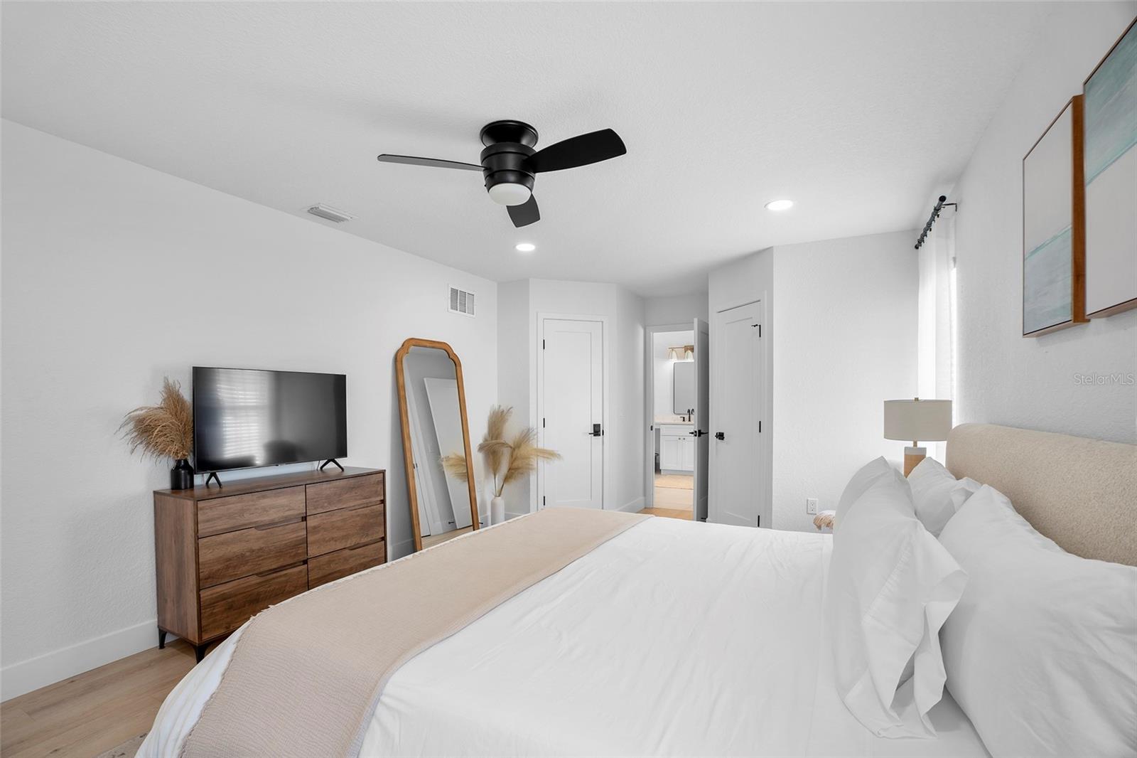 1930 FAUN RD, VENICE, FL, 34293