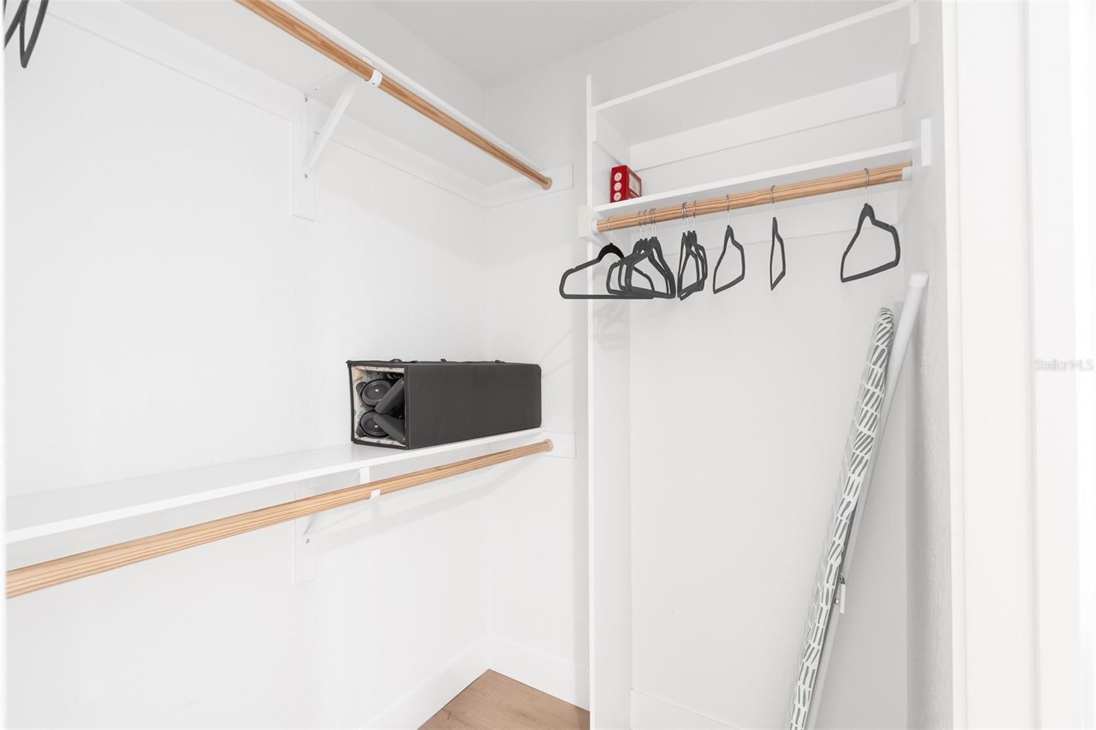 1930 FAUN RD, VENICE, FL, 34293