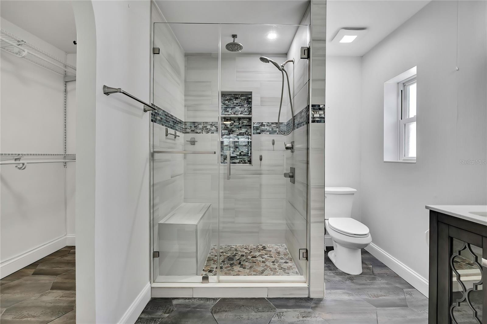 1322 W KNOLLWOOD ST, TAMPA, FL, 33604