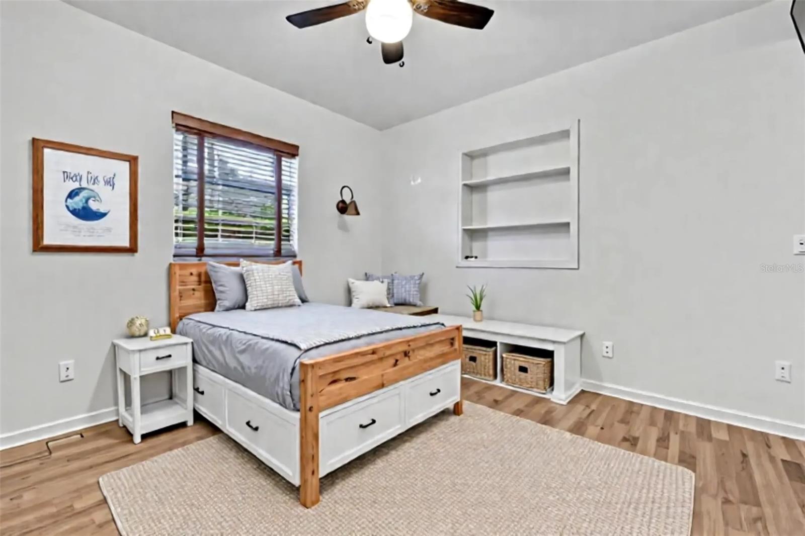 1322 W KNOLLWOOD ST, TAMPA, FL, 33604