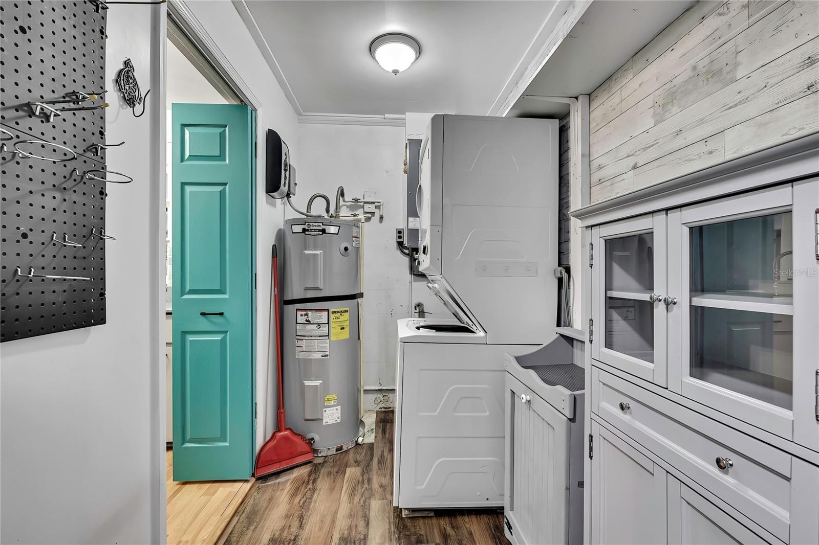 1322 W KNOLLWOOD ST, TAMPA, FL, 33604