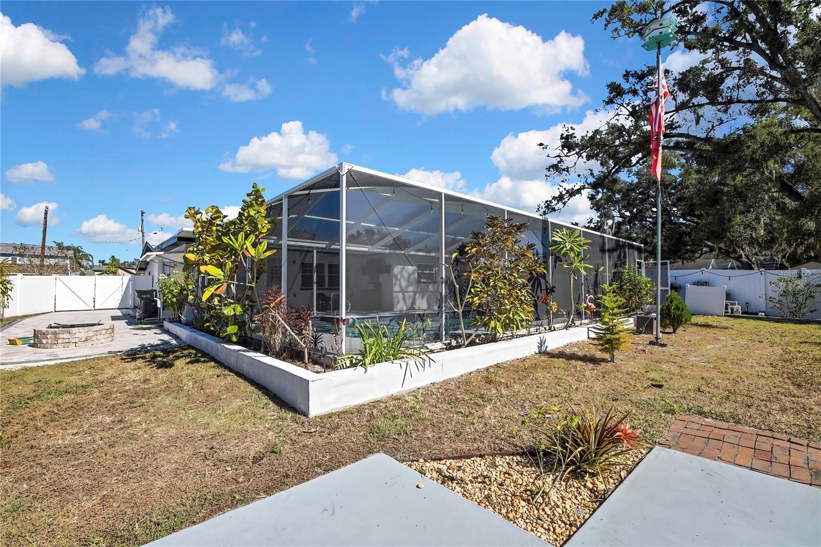 1322 W KNOLLWOOD ST, TAMPA, FL, 33604