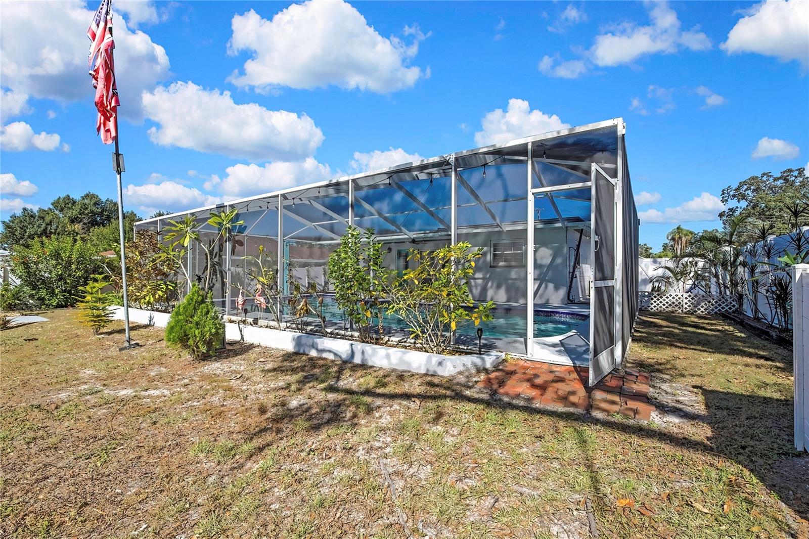 1322 W KNOLLWOOD ST, TAMPA, FL, 33604