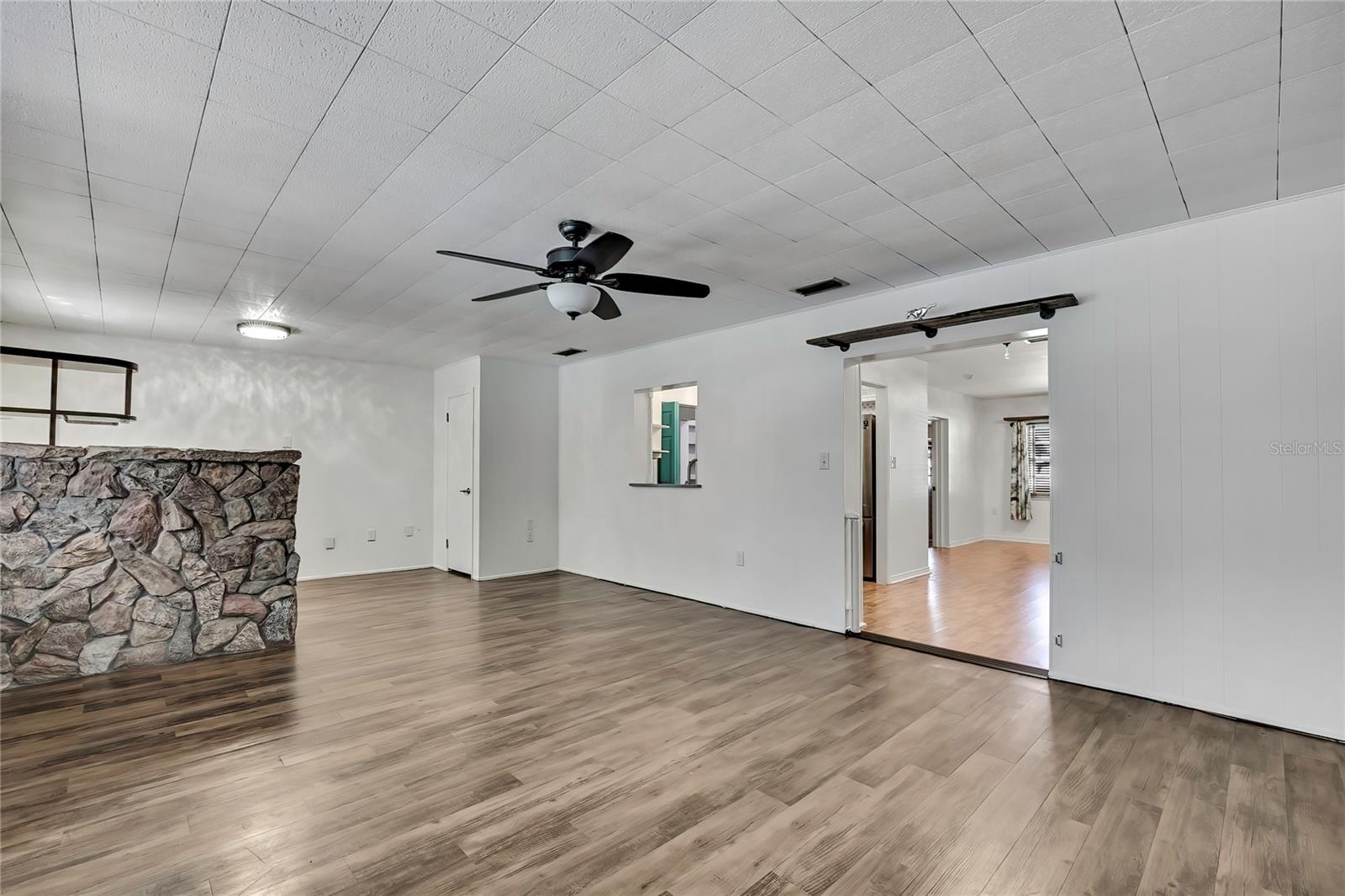 1322 W KNOLLWOOD ST, TAMPA, FL, 33604