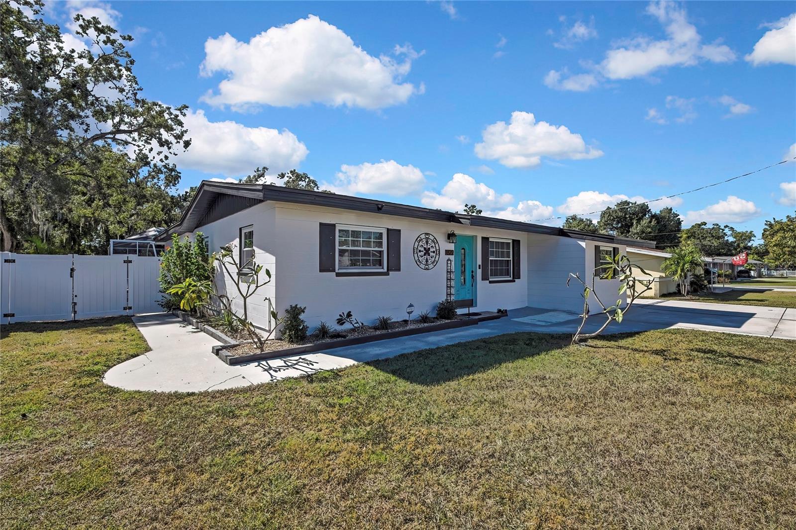 1322 W KNOLLWOOD ST, TAMPA, FL, 33604