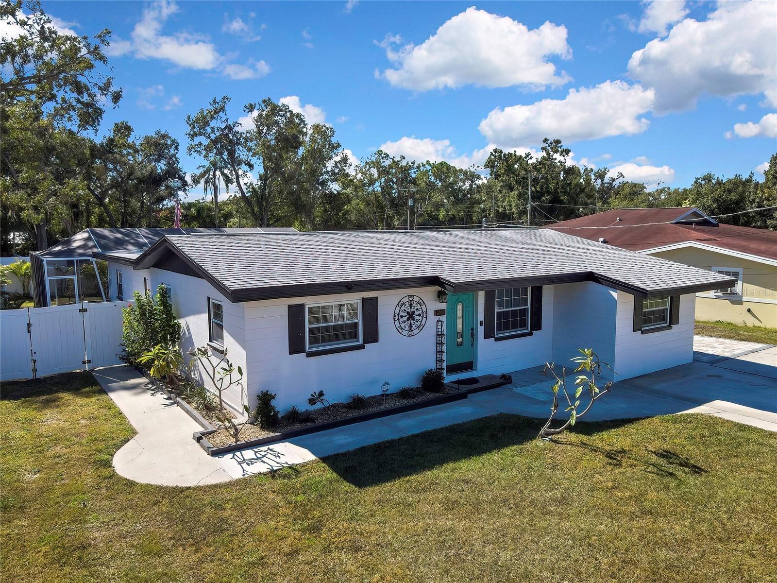 1322 W KNOLLWOOD ST, TAMPA, FL, 33604