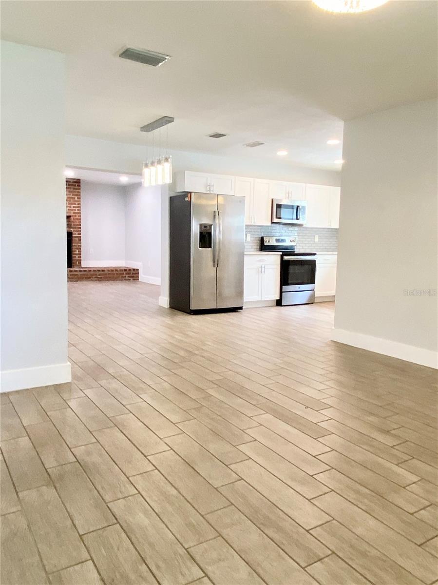 7312 PONDEROSA DR, TAMPA, FL, 33637