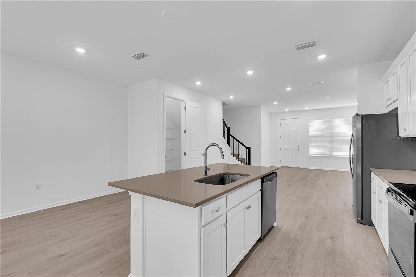 13235 CALMING BREEZE WAY, WINTER GARDEN, FL, 34787