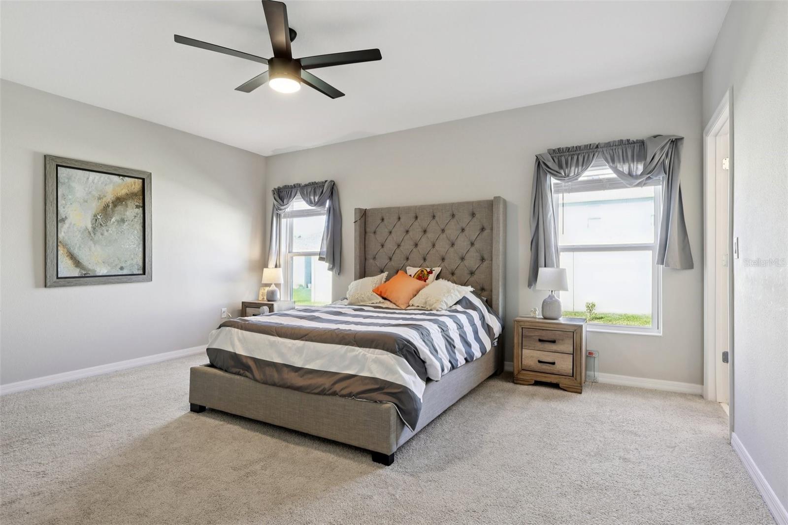 512 DARSHIRE AVE, EUSTIS, FL, 32736