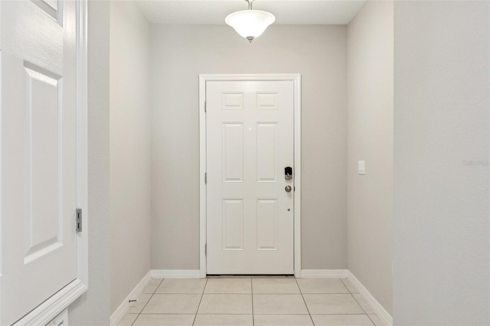 512 DARSHIRE AVE, EUSTIS, FL, 32736