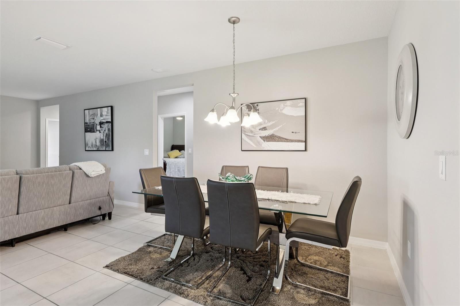 512 DARSHIRE AVE, EUSTIS, FL, 32736