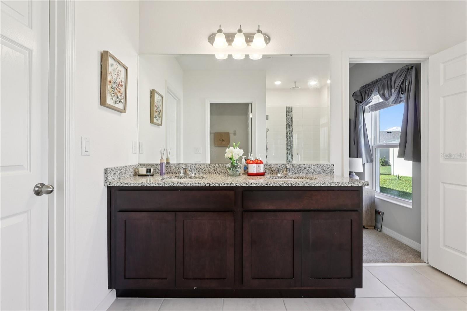 512 DARSHIRE AVE, EUSTIS, FL, 32736