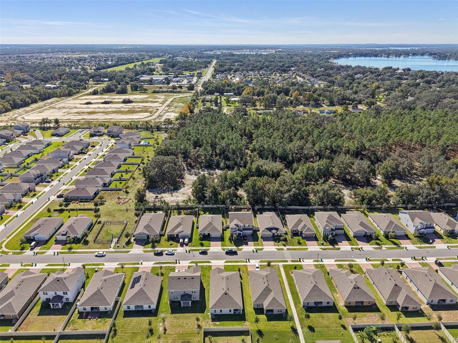 512 DARSHIRE AVE, EUSTIS, FL, 32736