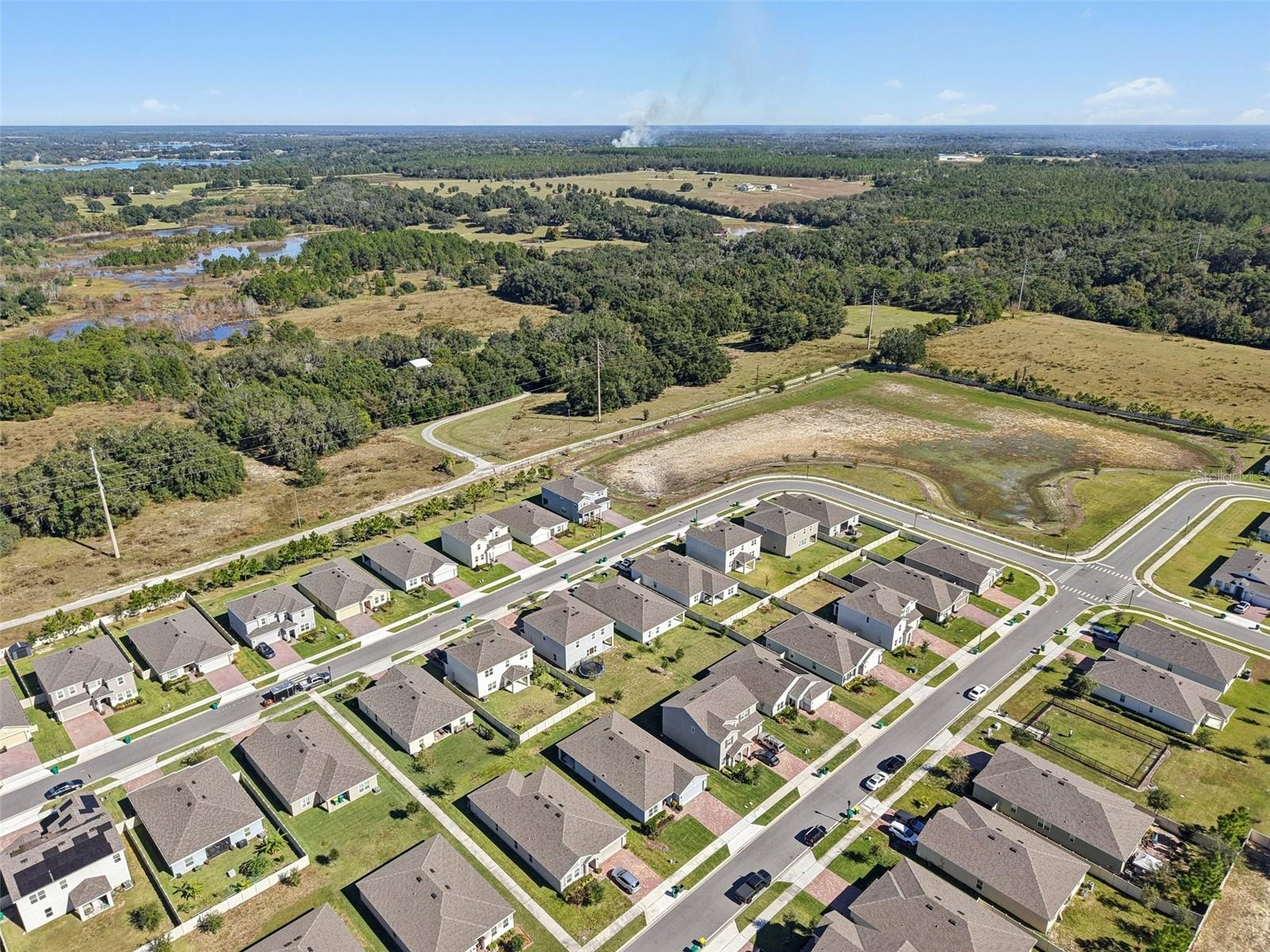 512 DARSHIRE AVE, EUSTIS, FL, 32736