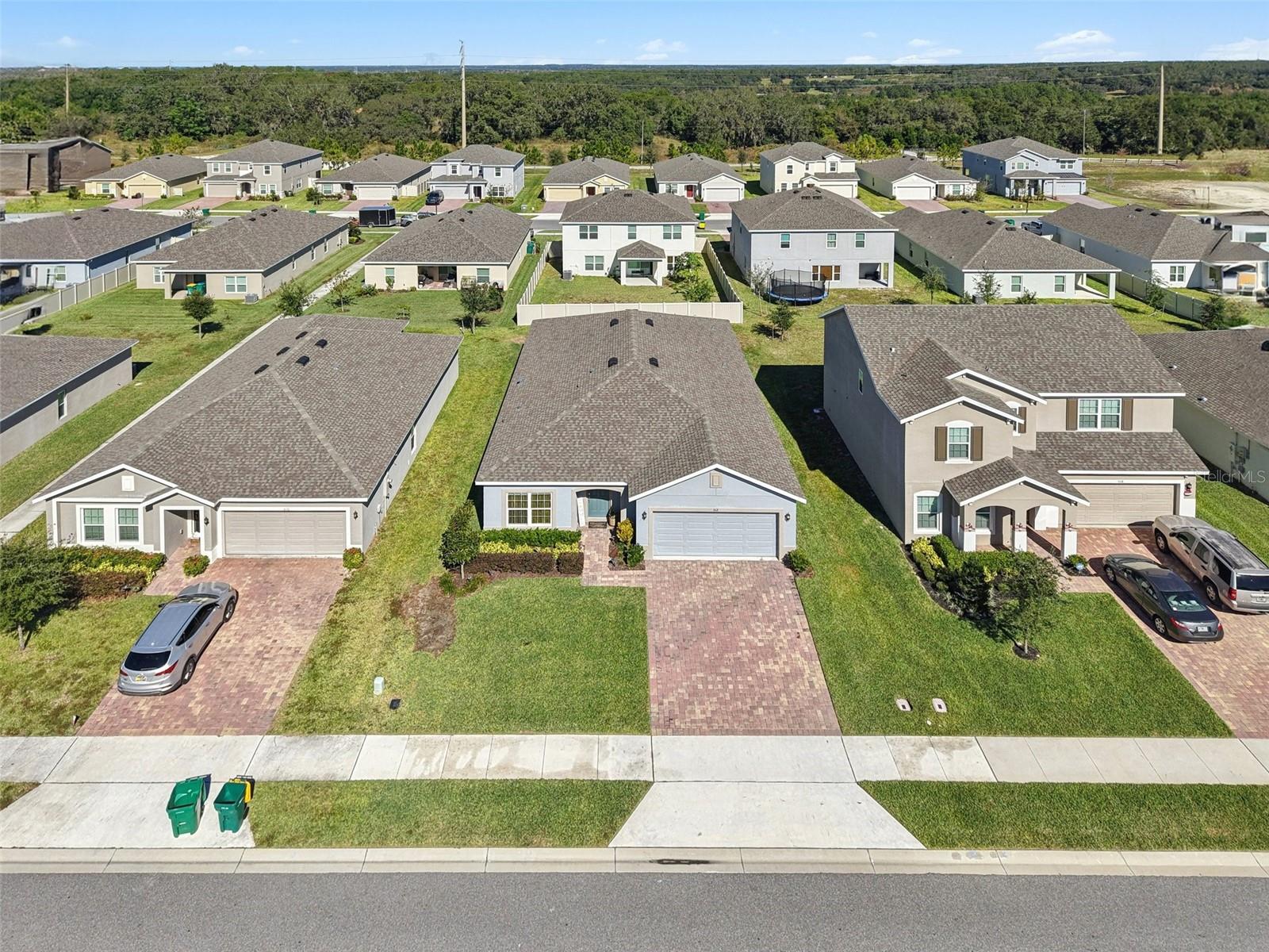 512 DARSHIRE AVE, EUSTIS, FL, 32736