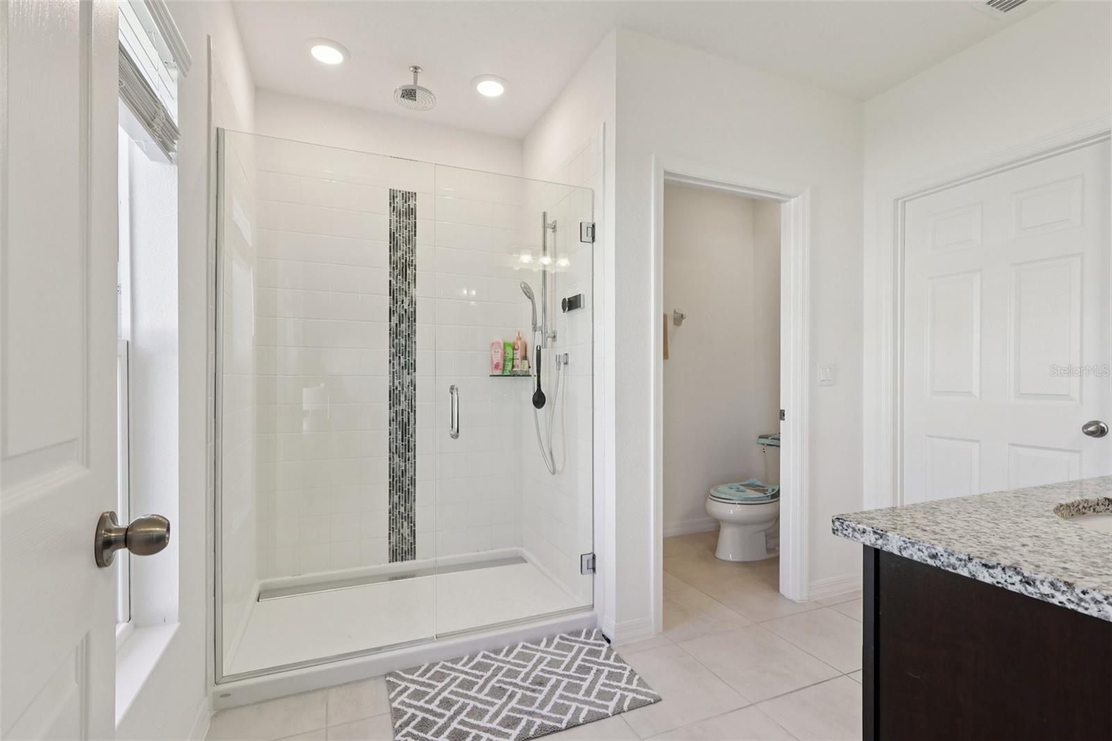 512 DARSHIRE AVE, EUSTIS, FL, 32736