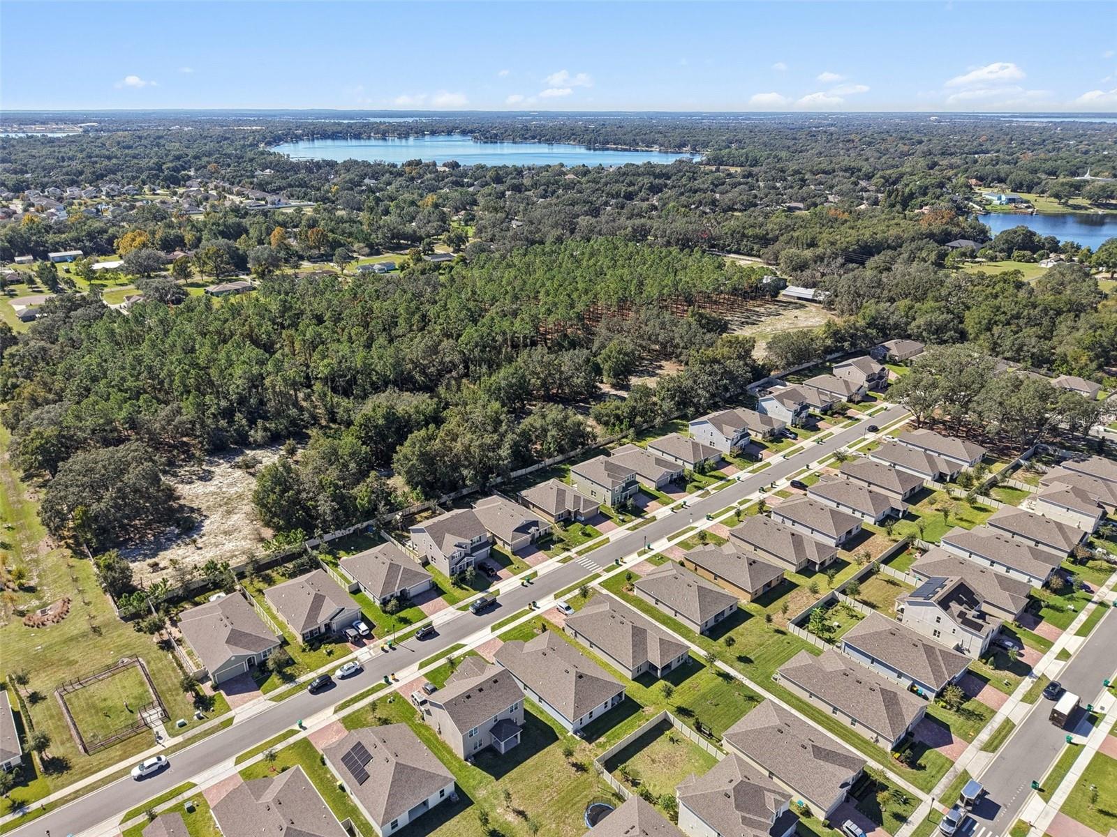 512 DARSHIRE AVE, EUSTIS, FL, 32736