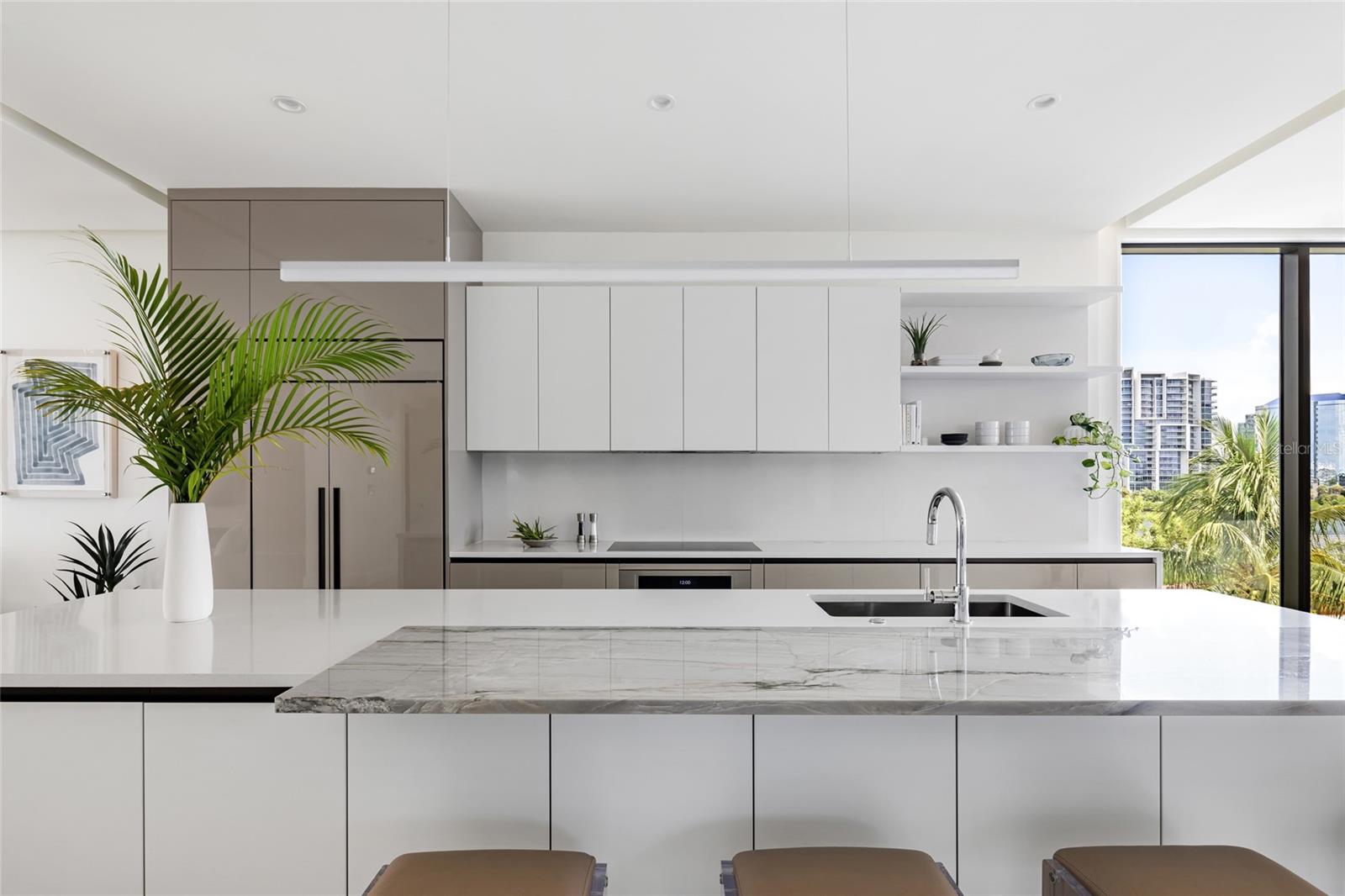 509 GOLDEN GATE PT #4, SARASOTA, FL, 34236
