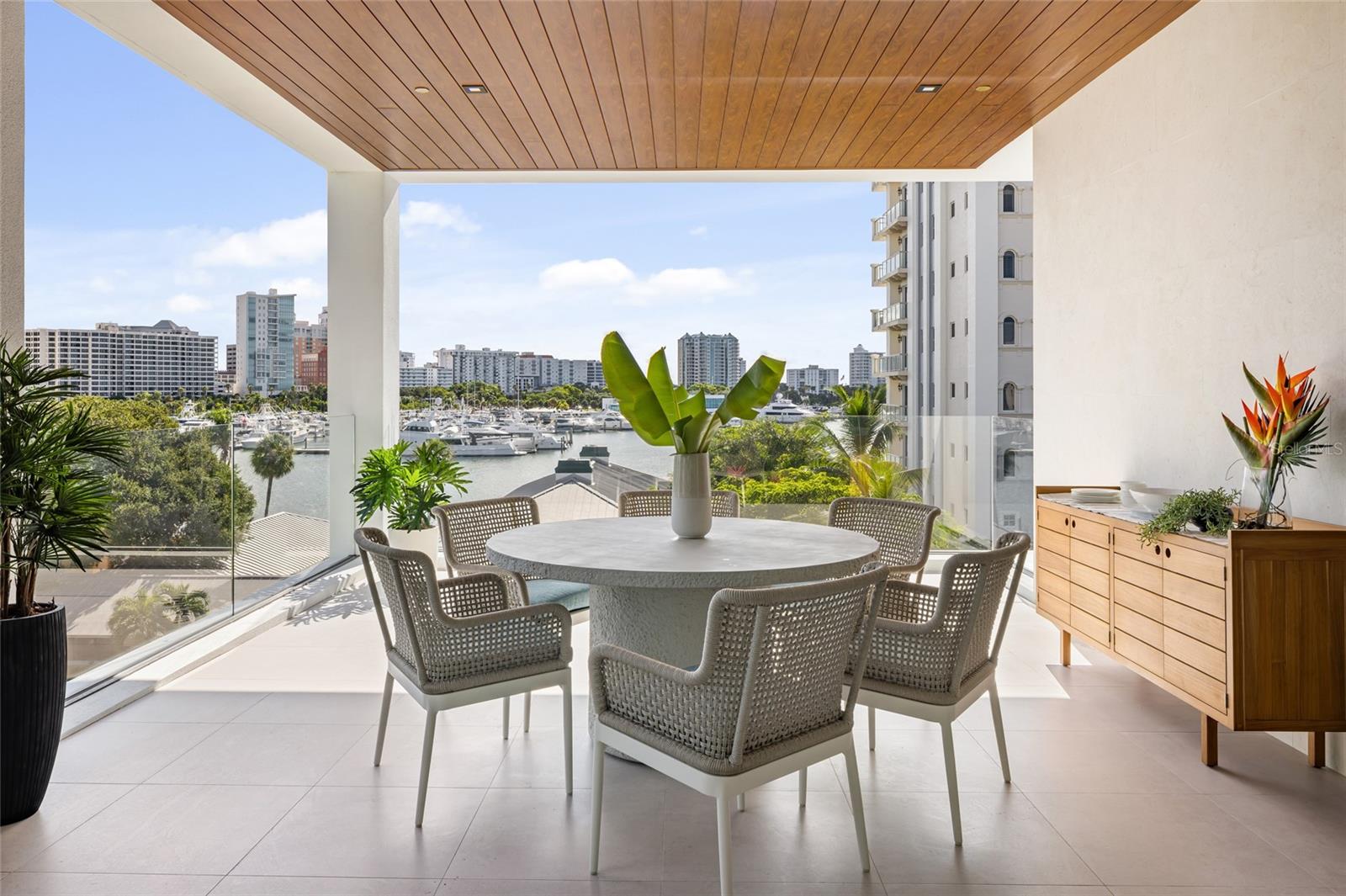 509 GOLDEN GATE PT #4, SARASOTA, FL, 34236