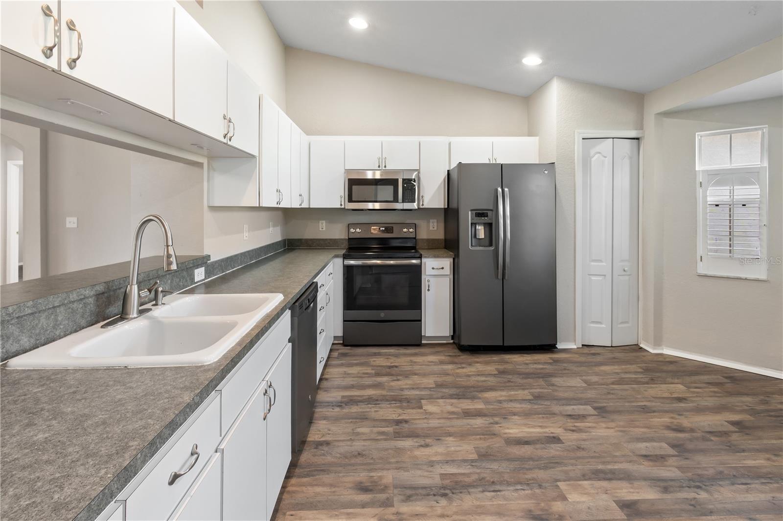 4364 DINNER LAKE BLVD, LAKE WALES, FL, 33859