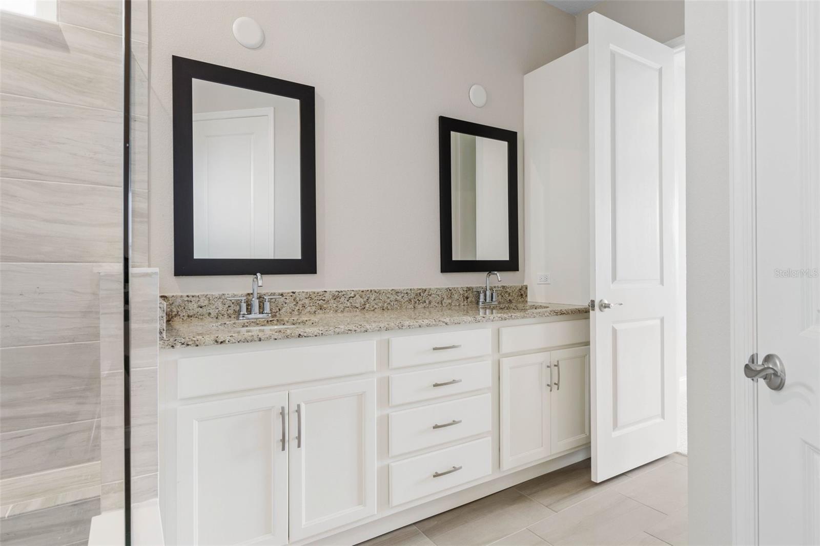 77 DEL PALMA DR, PALM COAST, FL, 32137