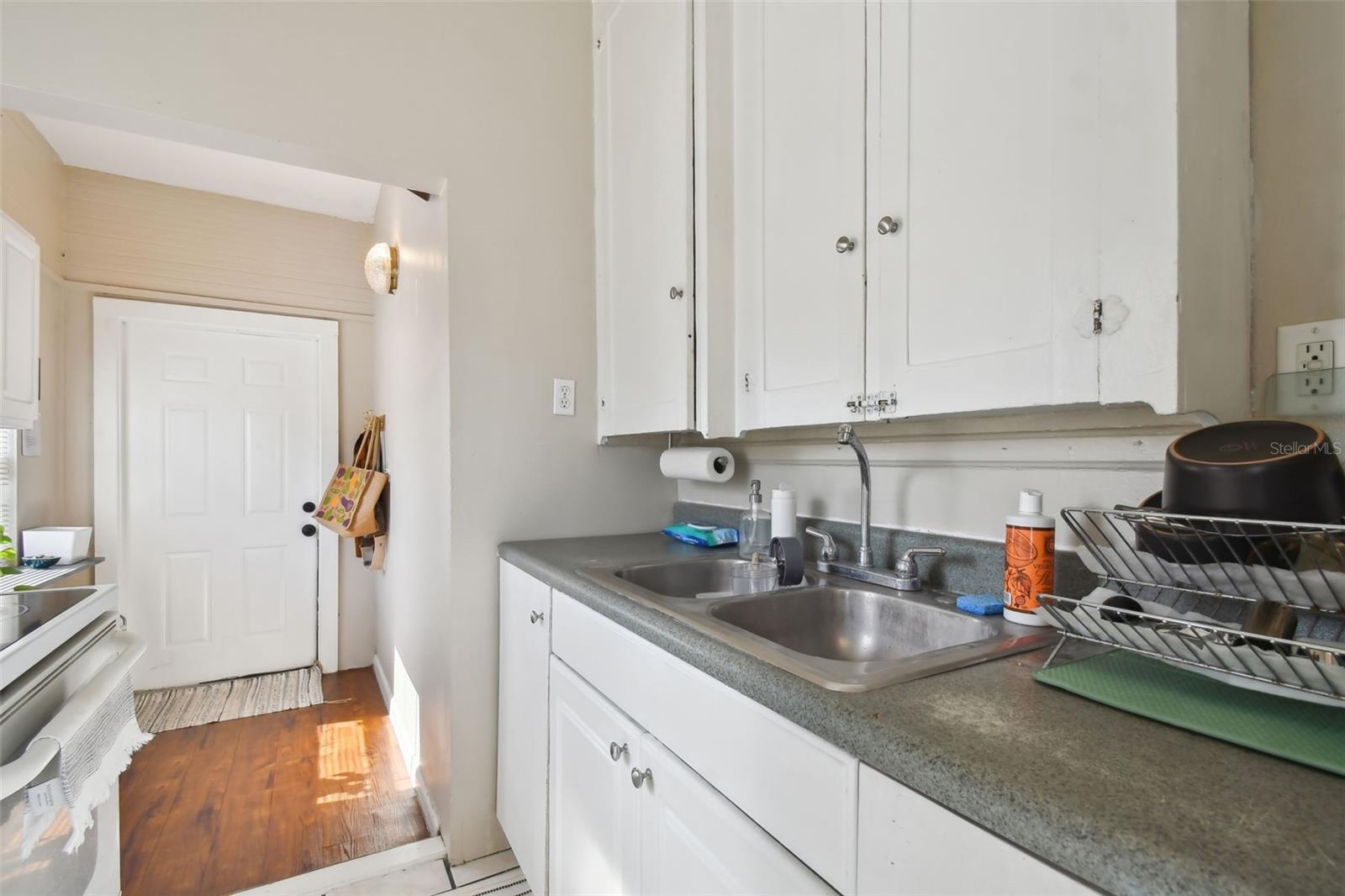 2445 2ND AVE N #4, ST PETERSBURG, FL, 33713