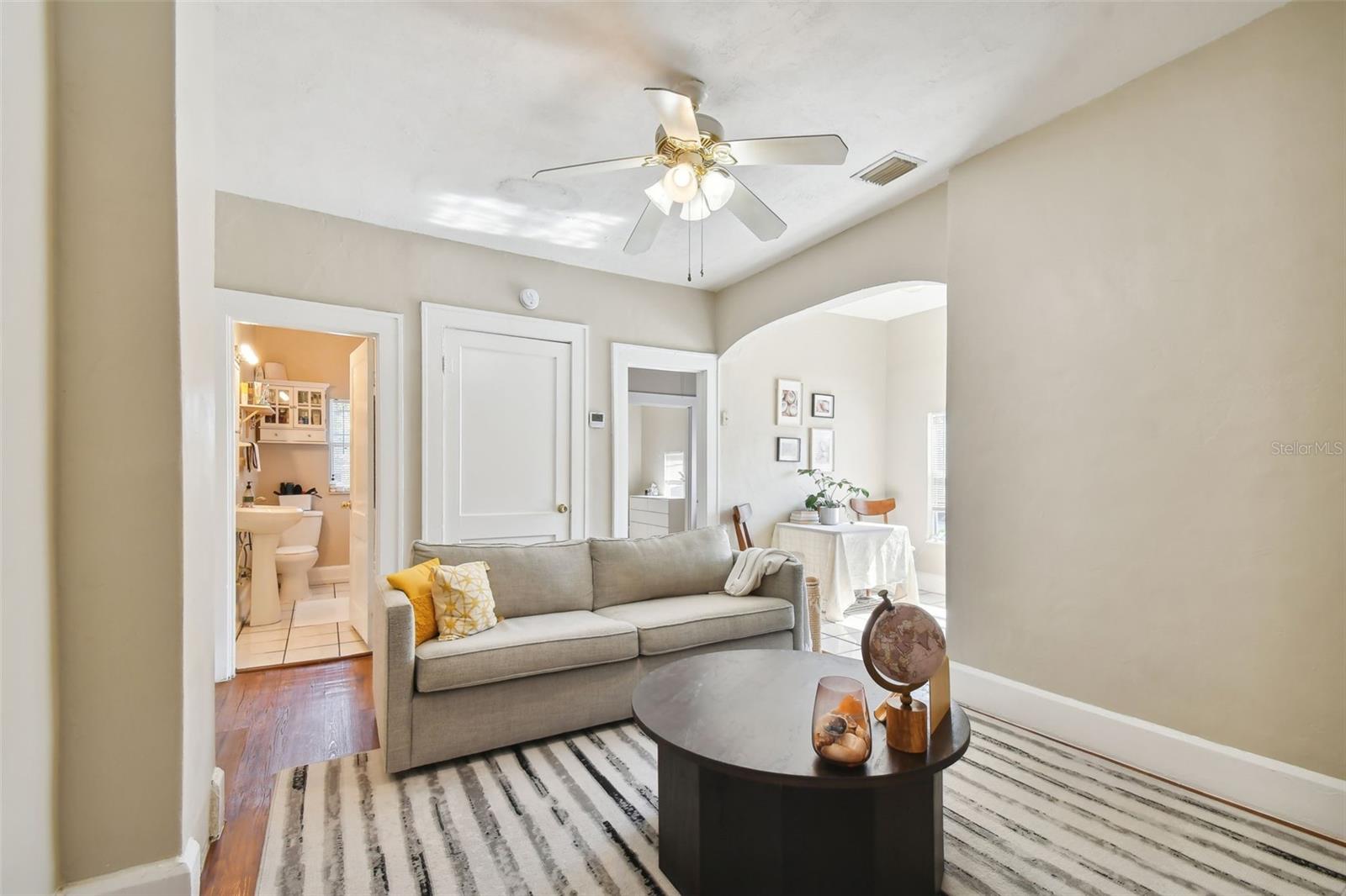 2445 2ND AVE N #4, ST PETERSBURG, FL, 33713