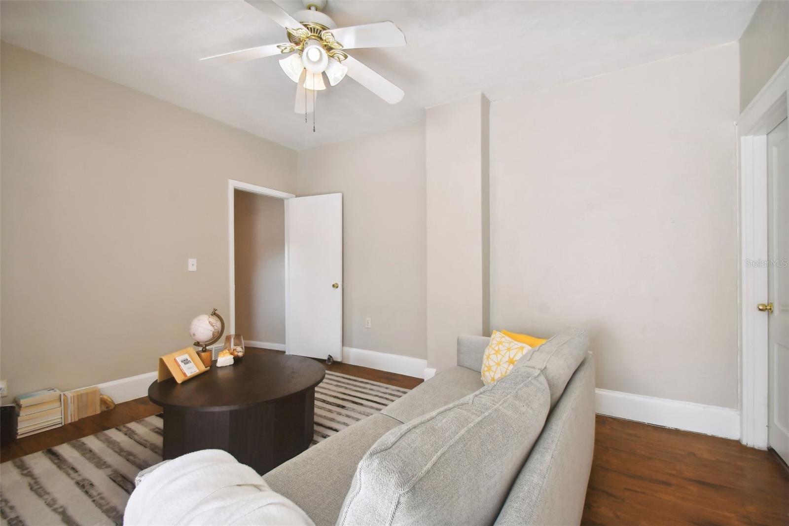 2445 2ND AVE N #4, ST PETERSBURG, FL, 33713