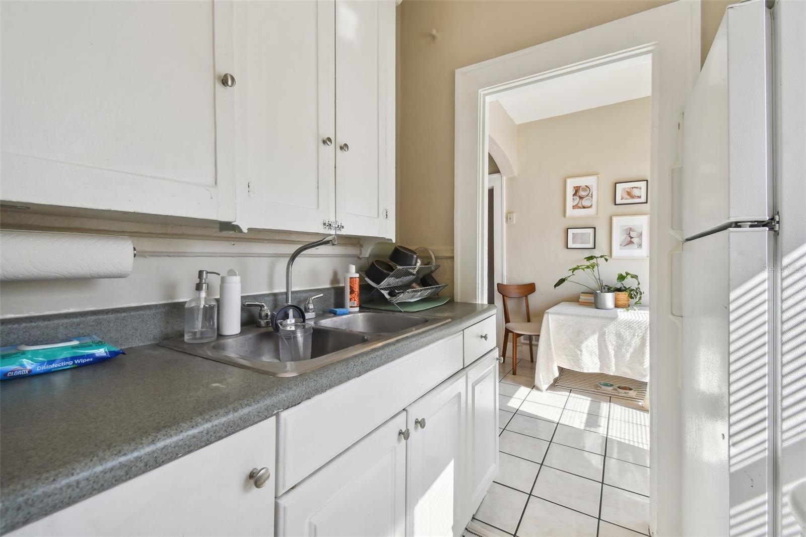 2445 2ND AVE N #4, ST PETERSBURG, FL, 33713