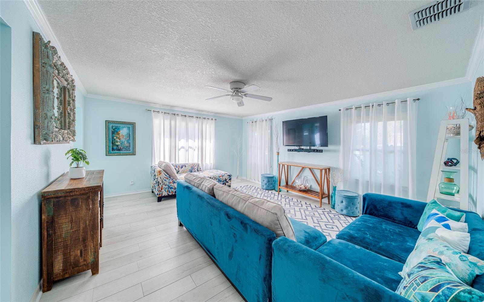 206 W SILVERTON ST, MINNEOLA, FL, 34715