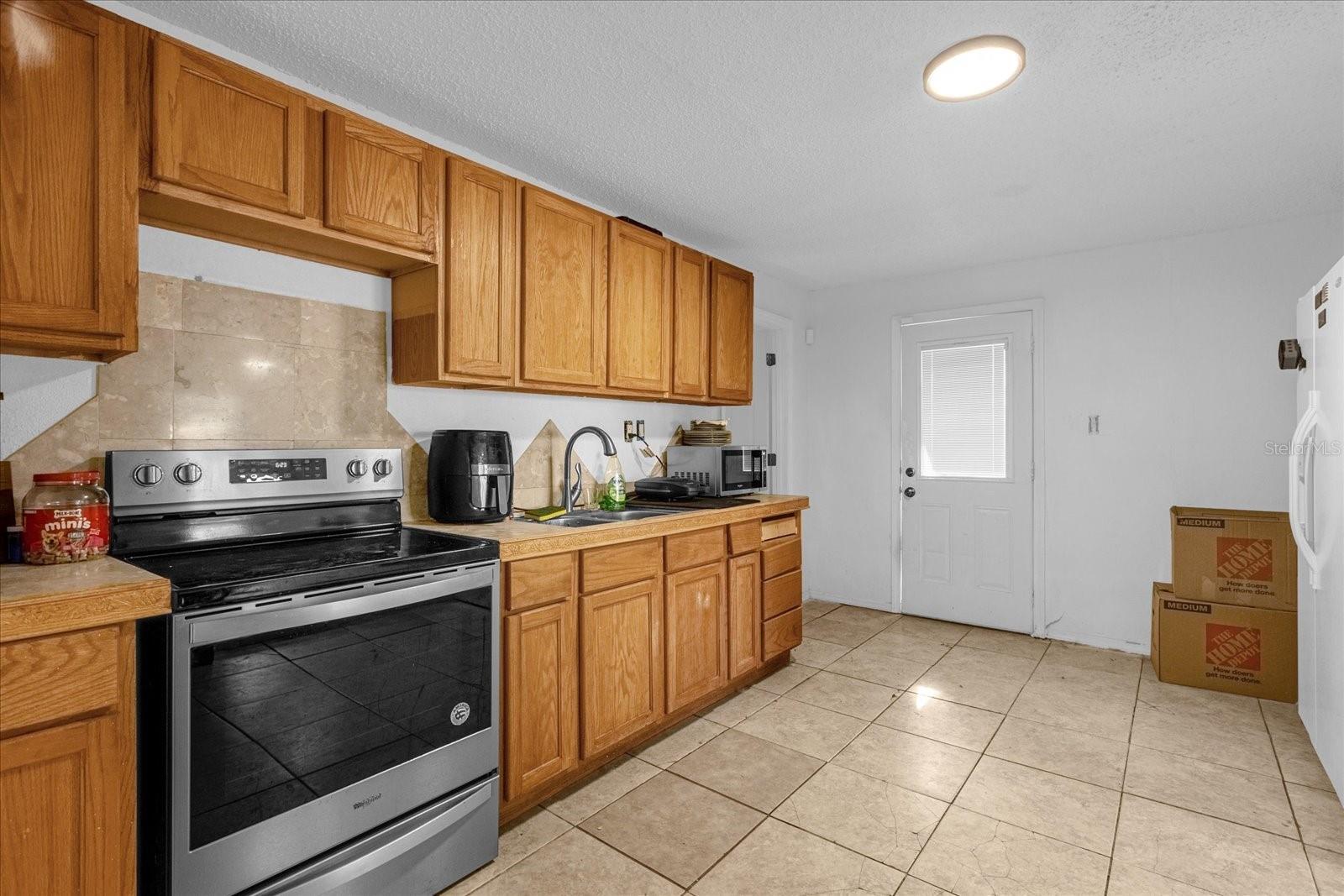 2413 MARLBORO ST, ORLANDO, FL, 32806