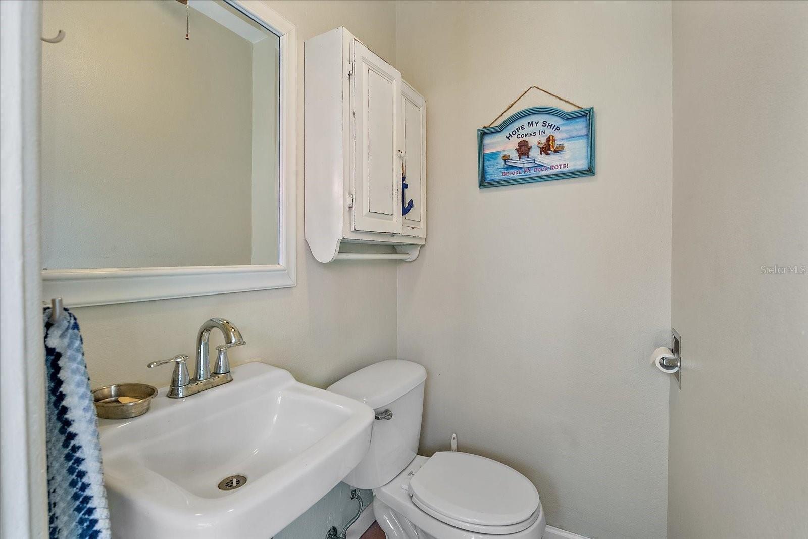 2210 8TH AVE W, BRADENTON, FL, 34205