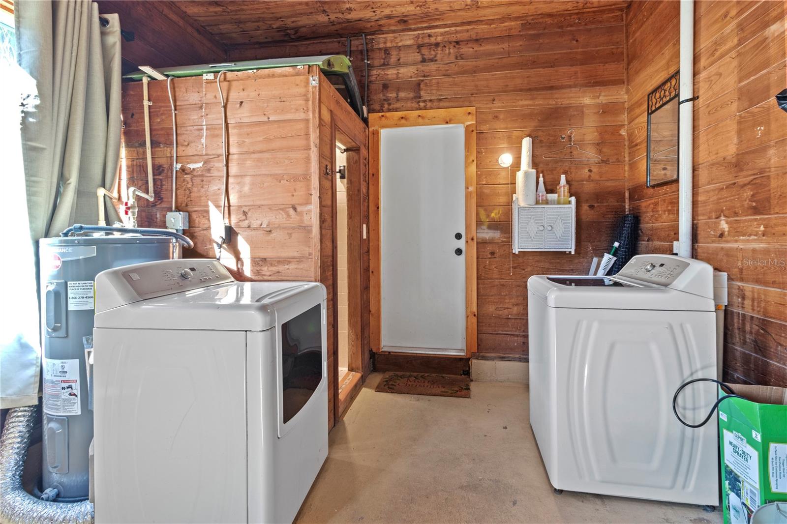 716 FONTANA LN, BRADENTON, FL, 34209