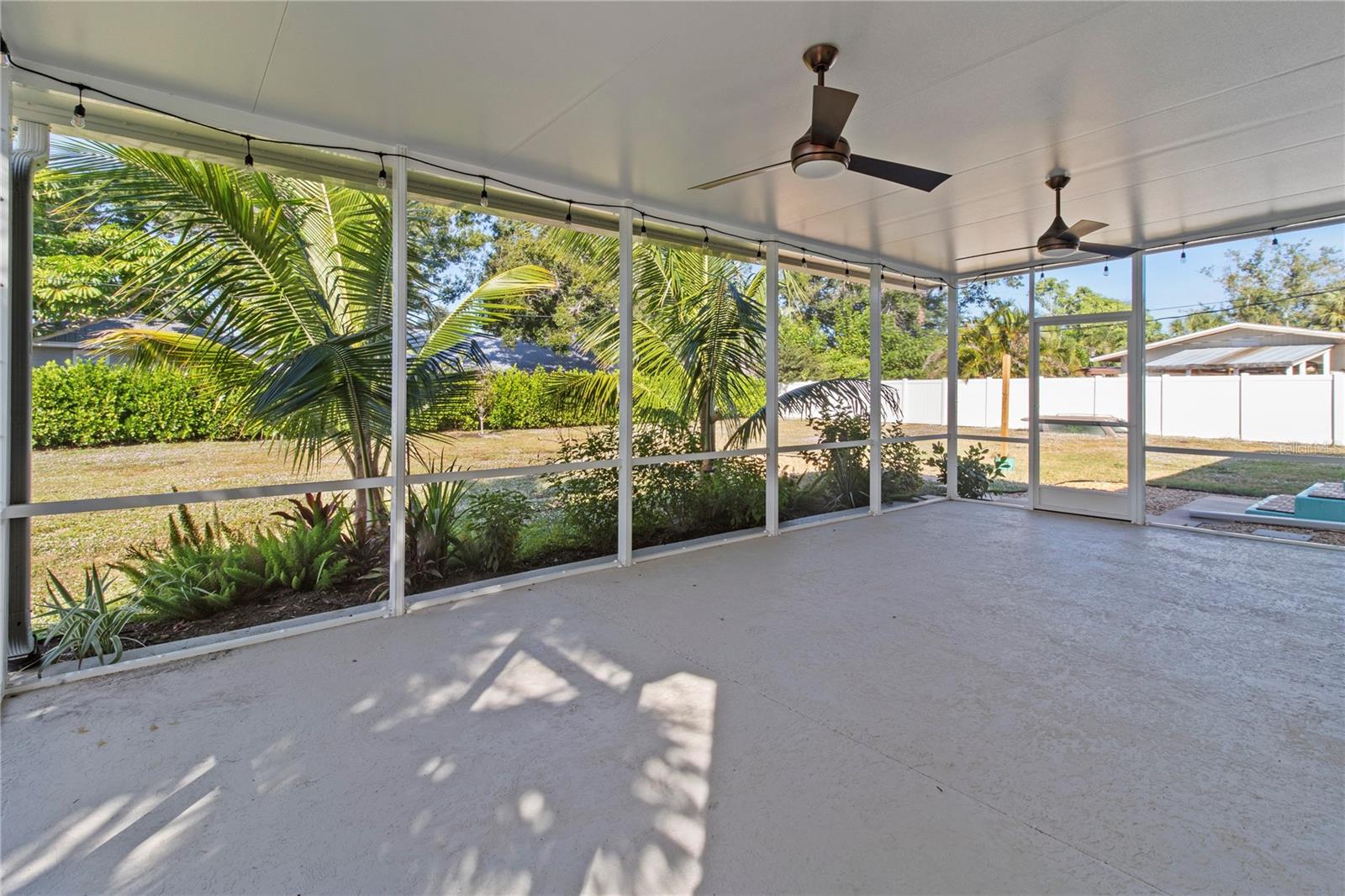 716 FONTANA LN, BRADENTON, FL, 34209