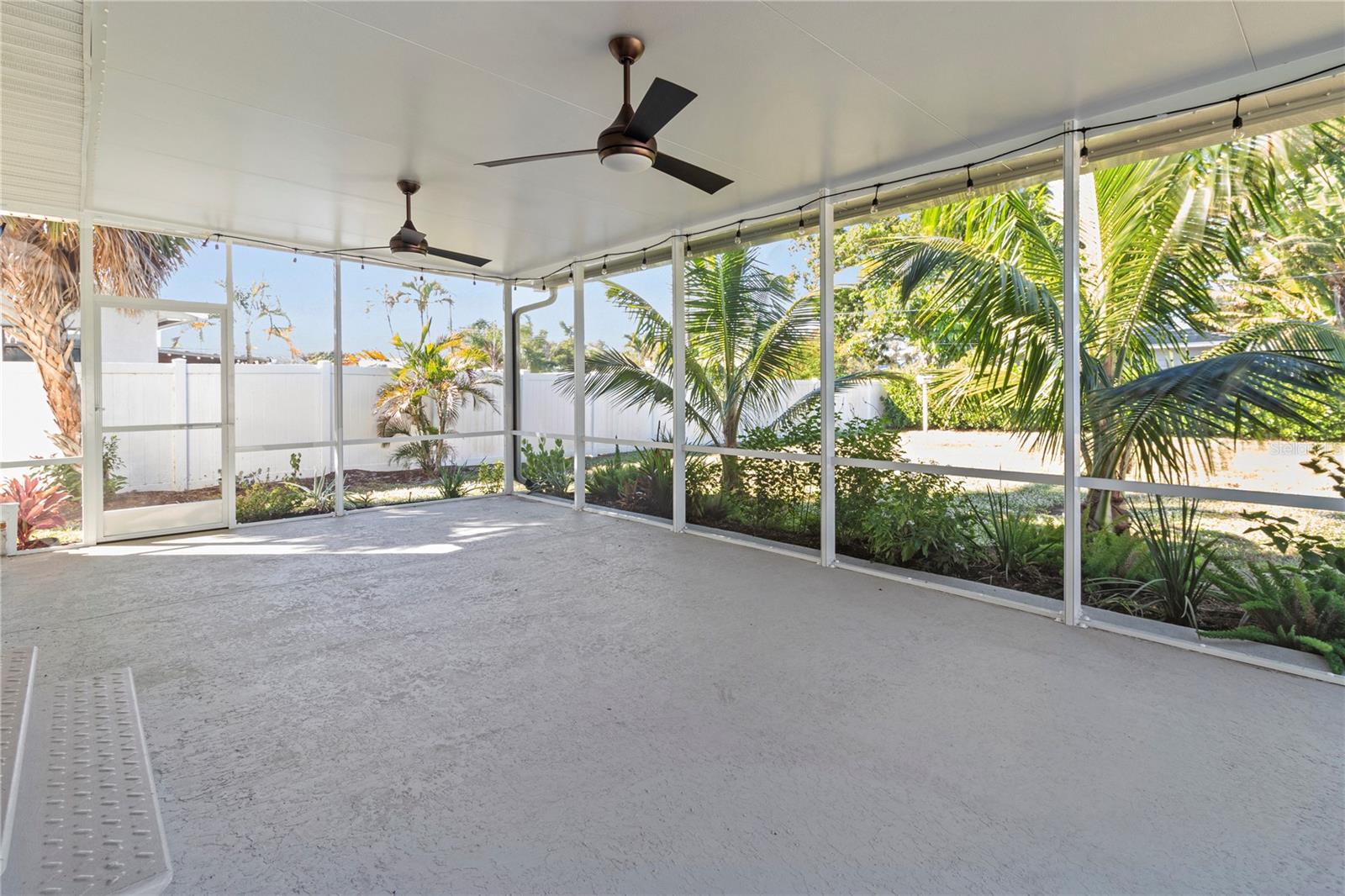 716 FONTANA LN, BRADENTON, FL, 34209