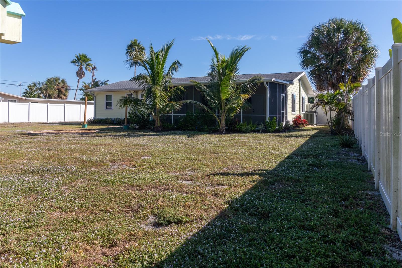 716 FONTANA LN, BRADENTON, FL, 34209