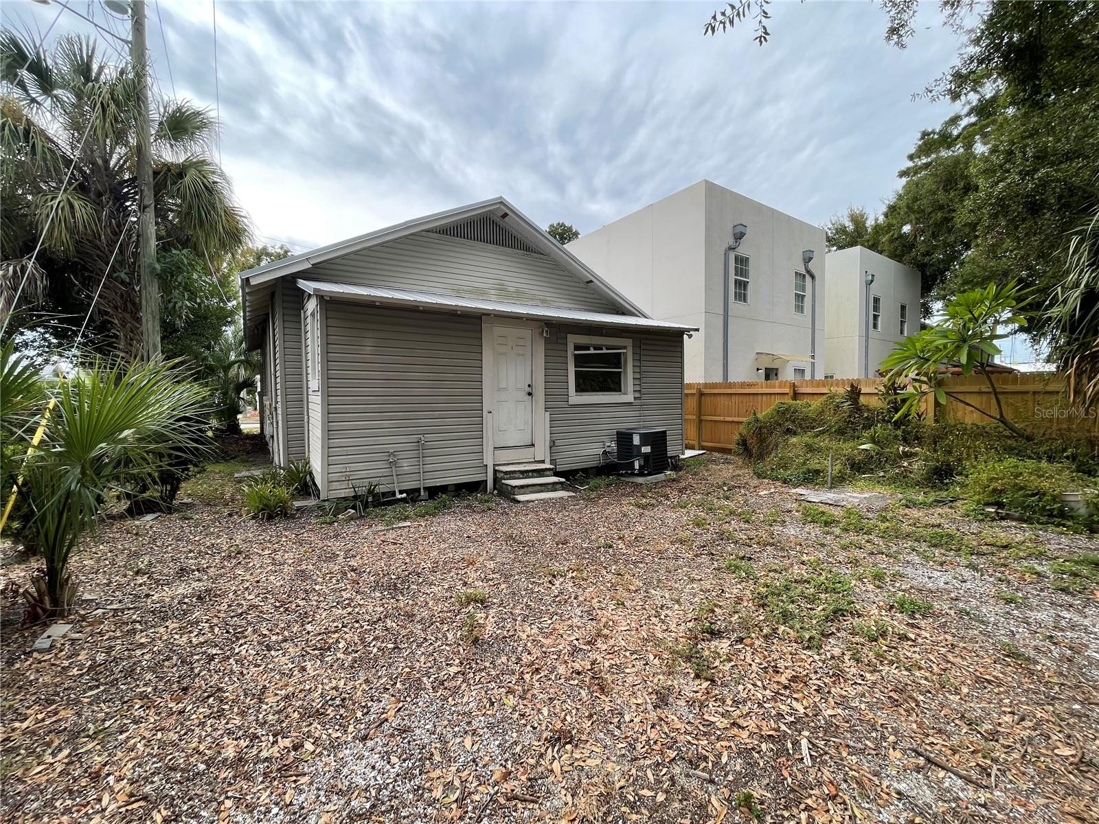 2226 E 10TH AVE, TAMPA, FL, 33605