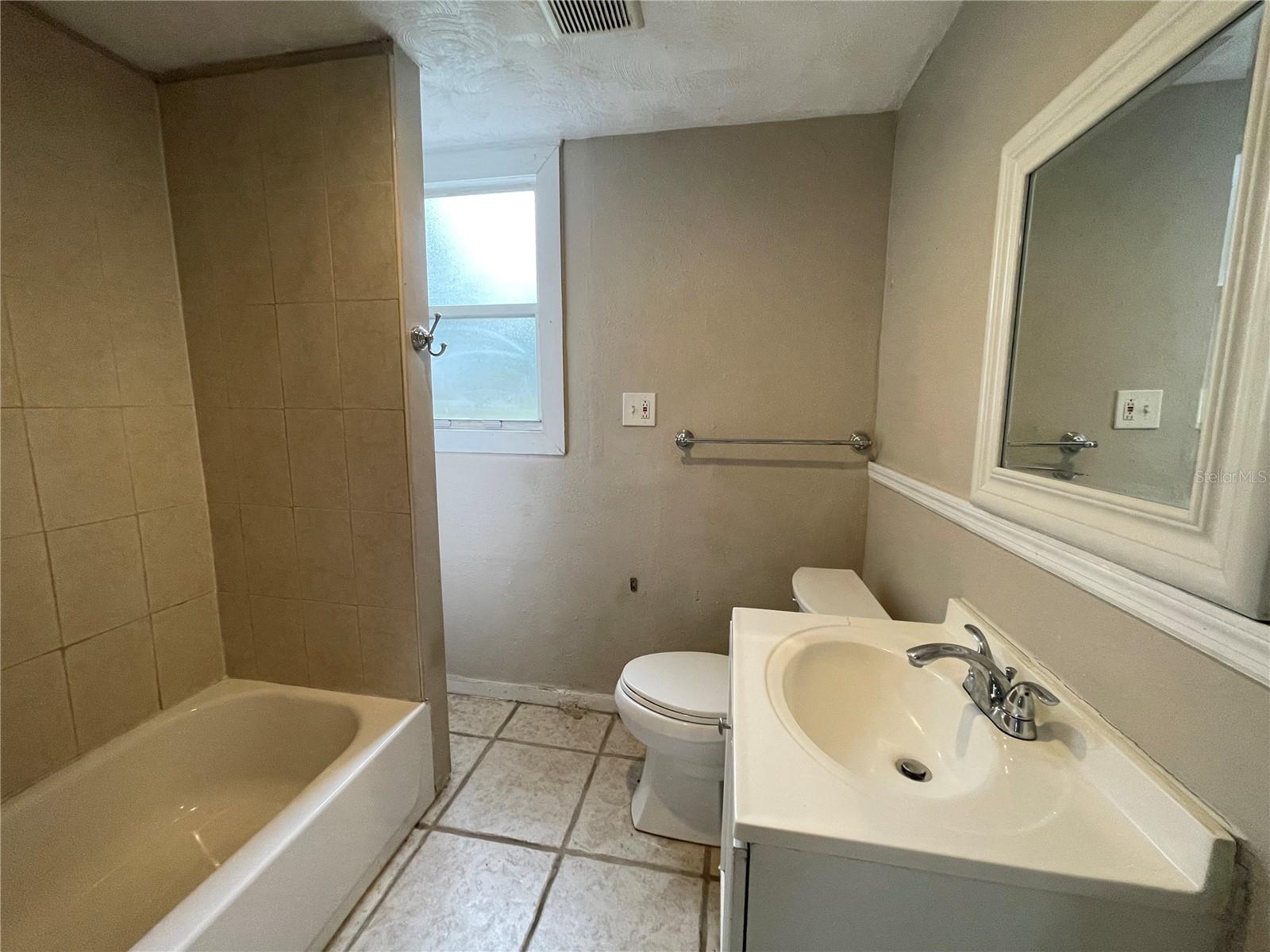 2226 E 10TH AVE, TAMPA, FL, 33605