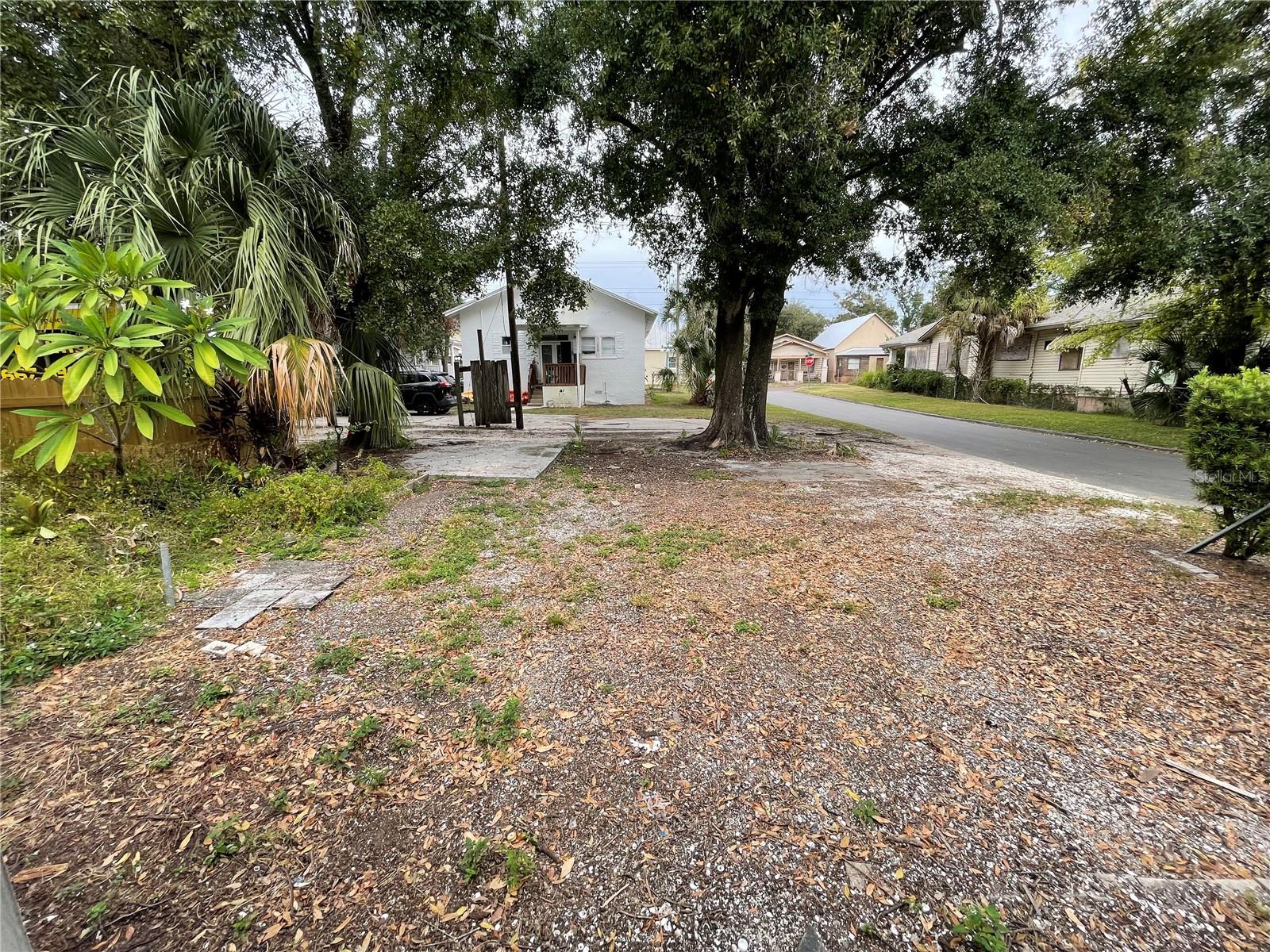 2226 E 10TH AVE, TAMPA, FL, 33605