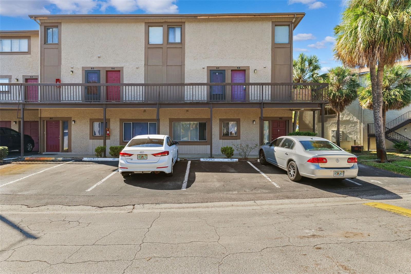 6321 NEWTOWN CIR #21B7, TAMPA, FL, 33615