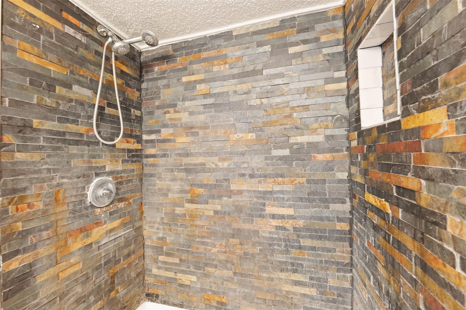 6321 NEWTOWN CIR #21B7, TAMPA, FL, 33615