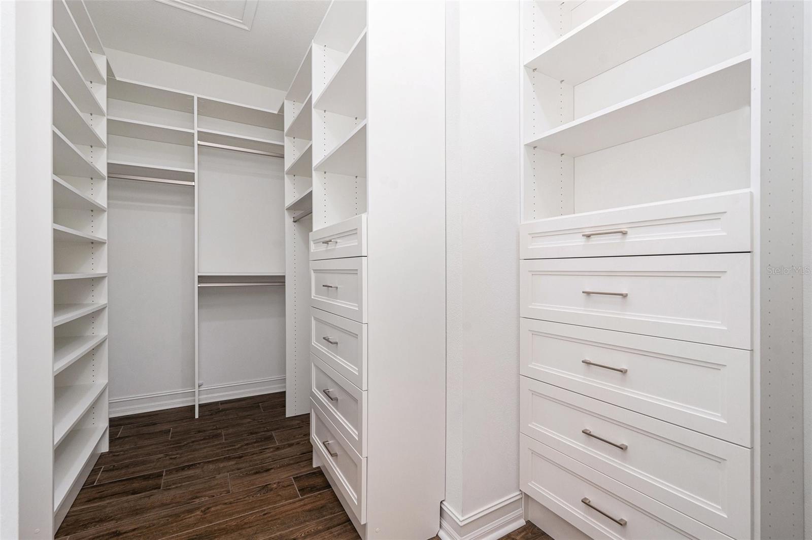 21565 VIOLET PERIWINKLE DR, LAND O LAKES, FL, 34637