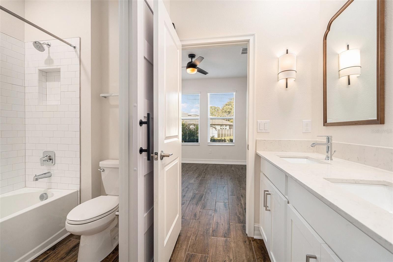 21565 VIOLET PERIWINKLE DR, LAND O LAKES, FL, 34637