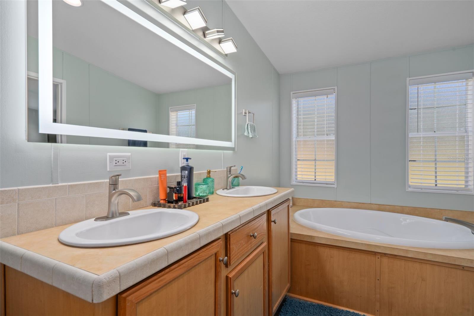 895 CR 542E, BUSHNELL, FL, 33513