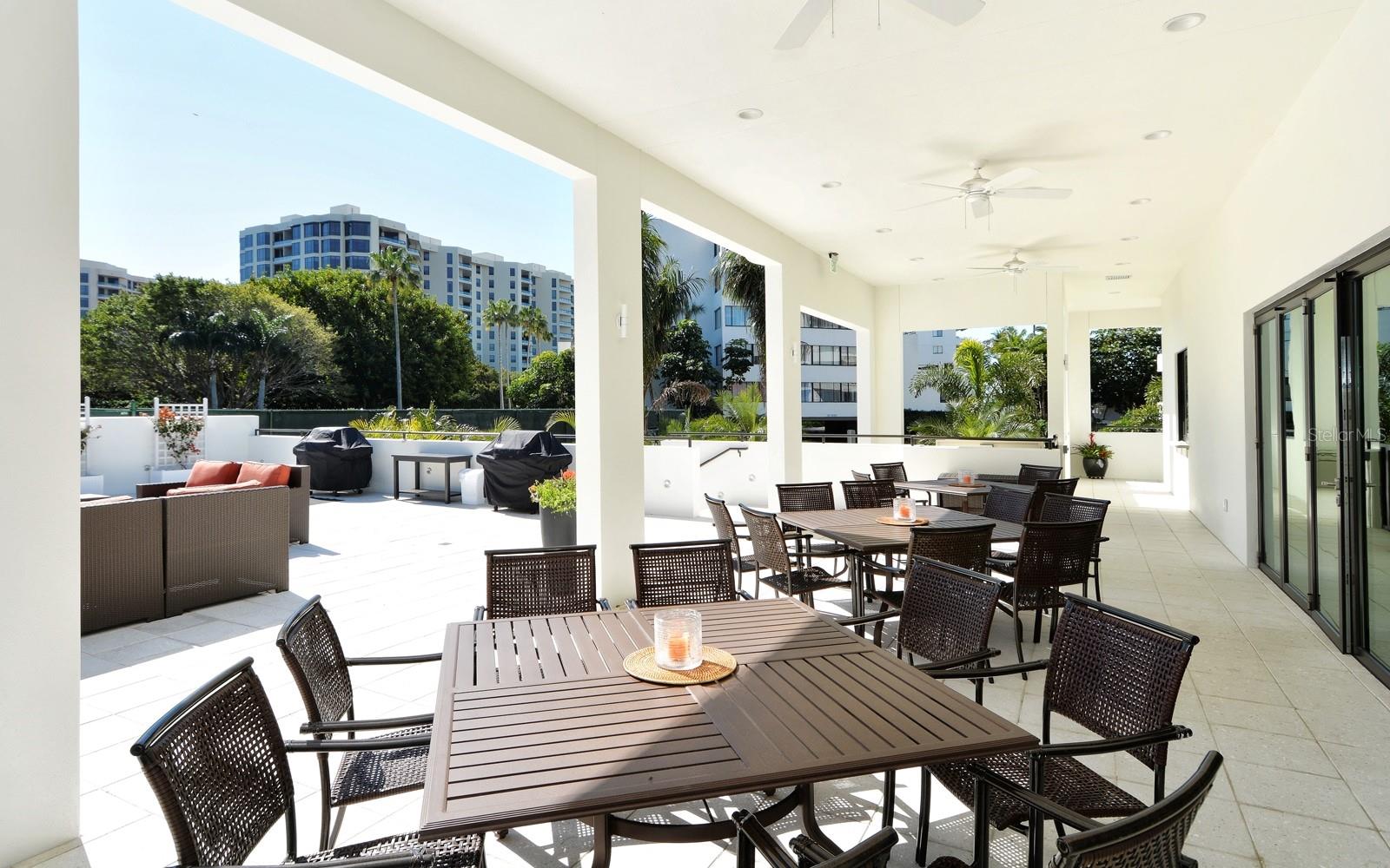 1445 GULF OF MEXICO DR #305, LONGBOAT KEY, FL, 34228