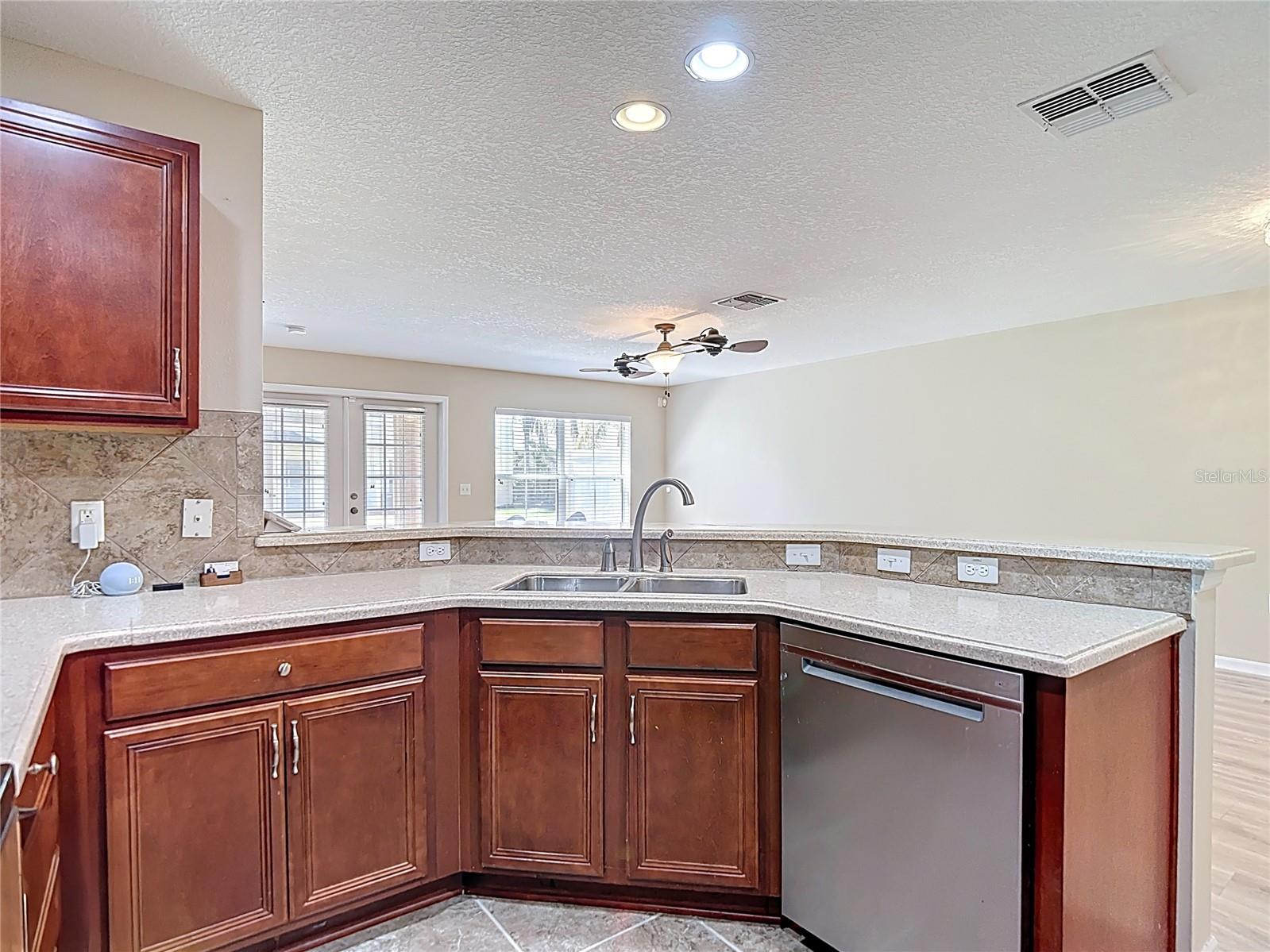 4510 LIMERICK DR, TAMPA, FL, 33610