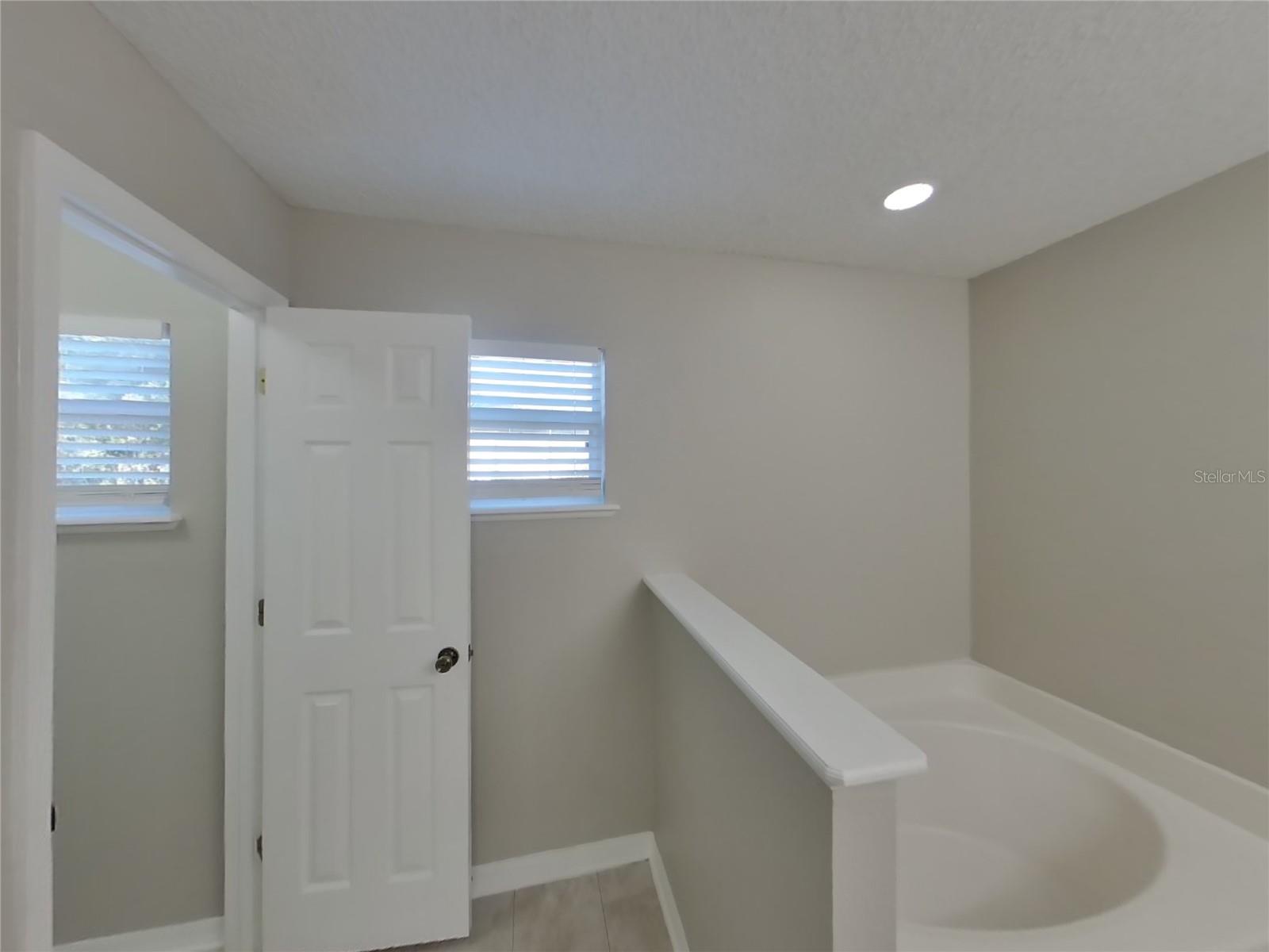 SPRING HILL, SPRING HILL, FL, 34606